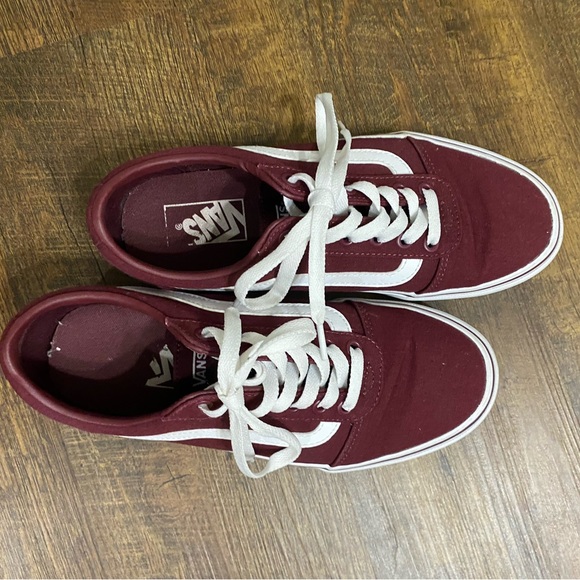 Vans burgundy Aggie Maroon women’s size 8.5 - Picture 4 of 6
